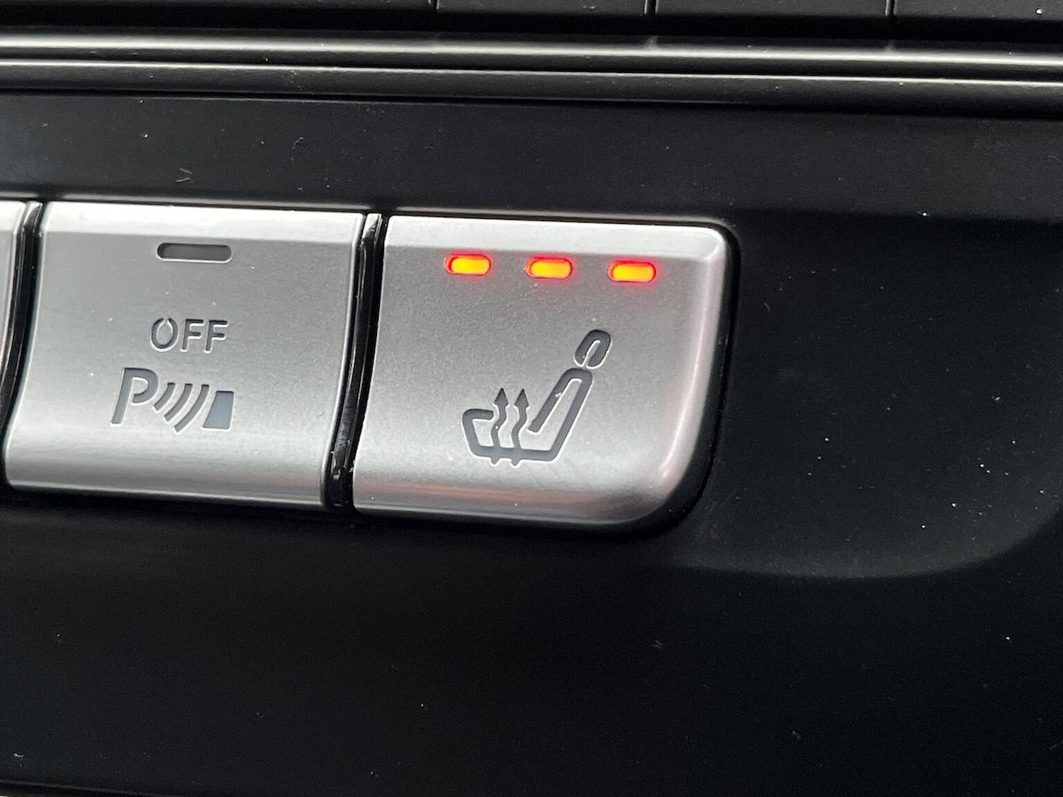 Used Mercedes-Benz A-Class 2017 for sale - 76450574: Photo 30