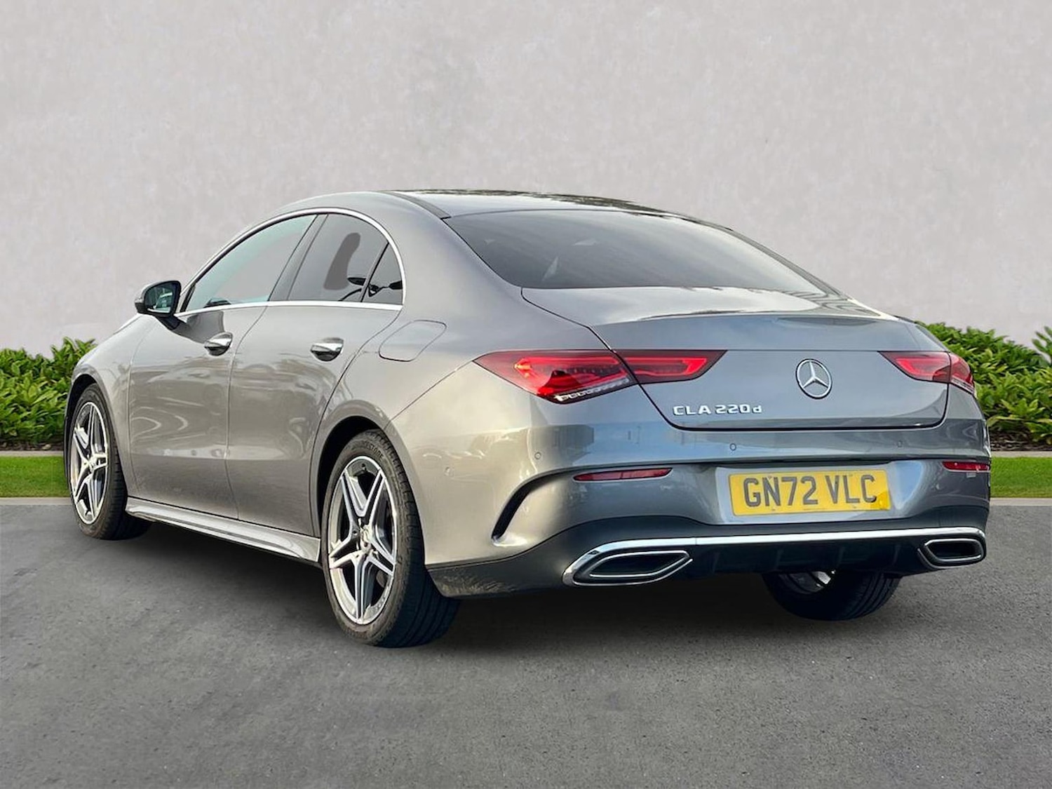 Used Mercedes-Benz CLA 2022 for sale - 76347060: Photo 2