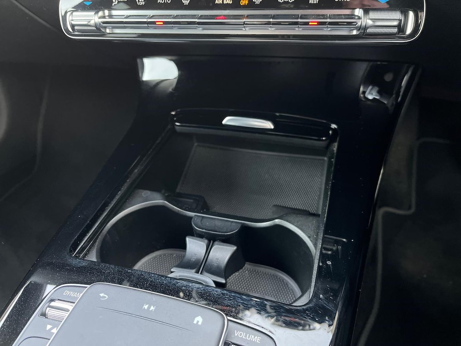 Used Mercedes-Benz CLA 2022 for sale - 76347060: Photo 32