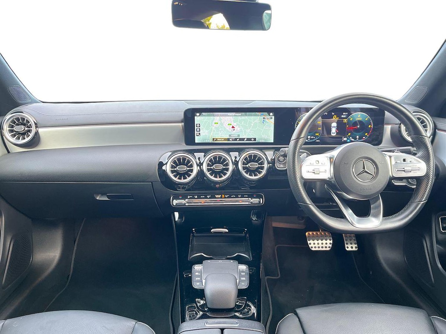 Used Mercedes-Benz CLA 2022 for sale - 76347060: Photo 8