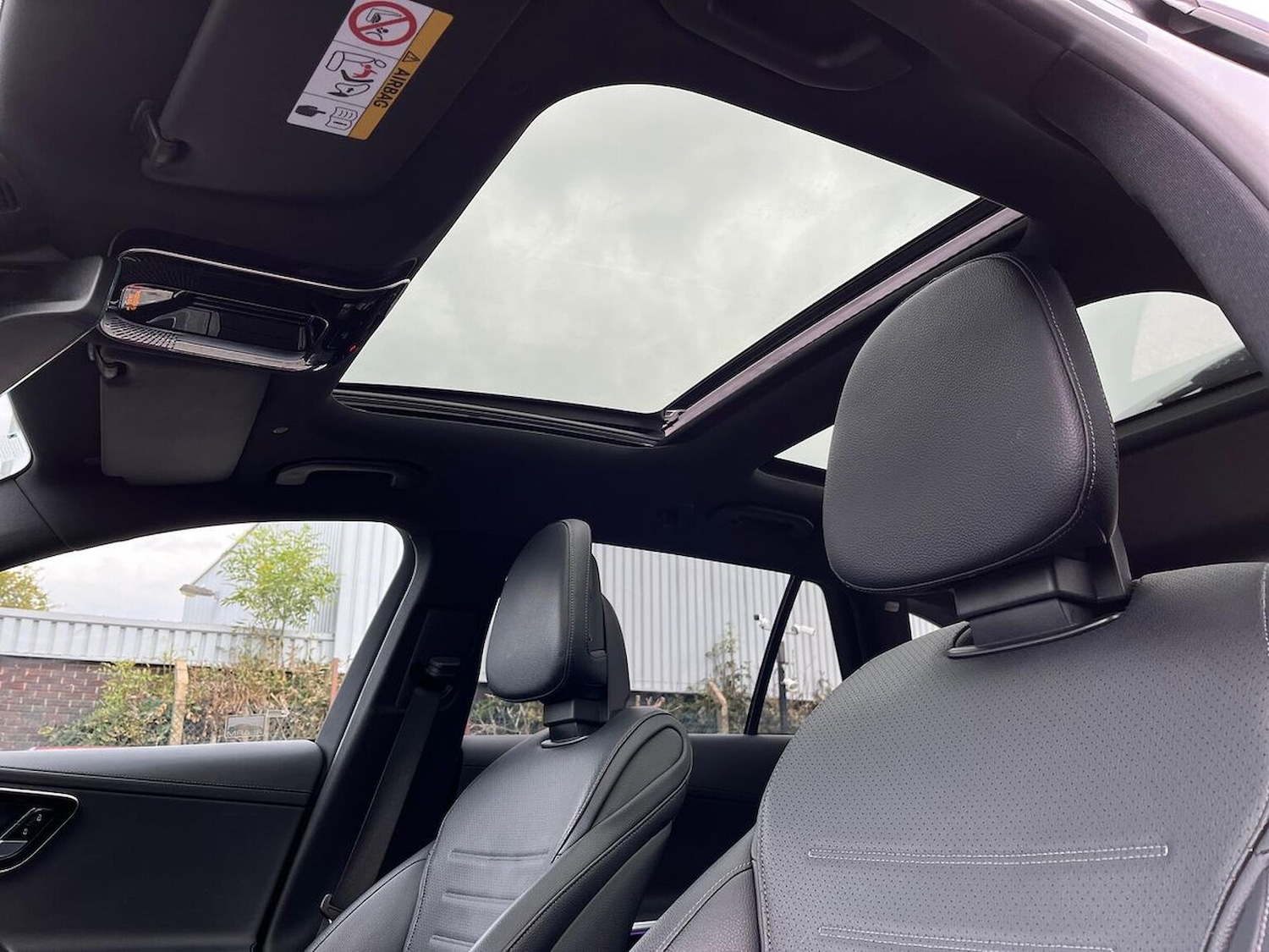 Used Mercedes-Benz C Class 2023 for sale - 76706457: Photo 14