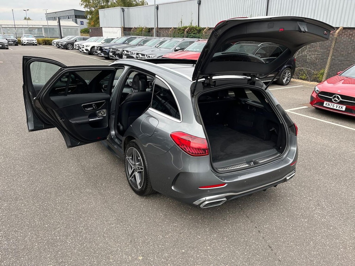 Used Mercedes-Benz C Class 2023 for sale - 76706457: Photo 40