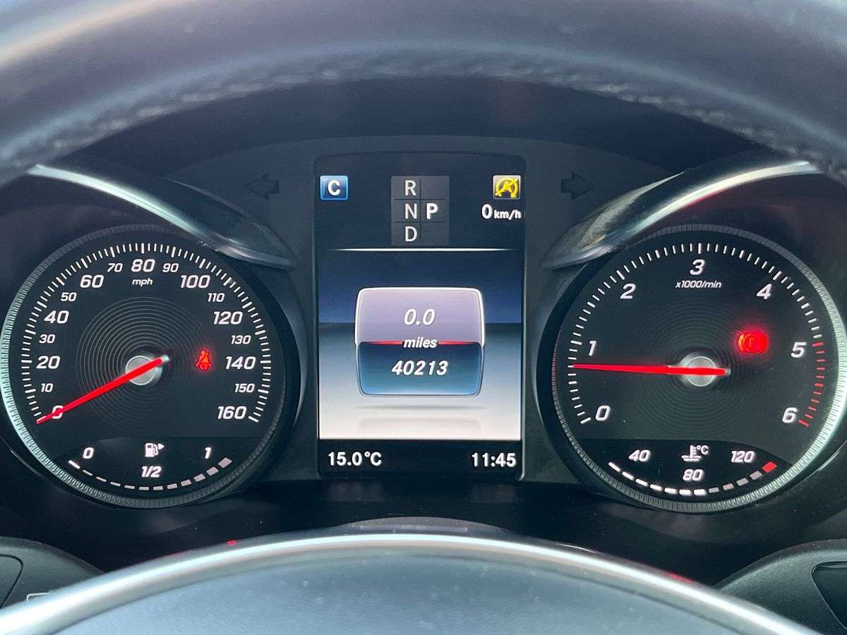 Used Mercedes-Benz GLC 2019 for sale - 78192117: Photo 10