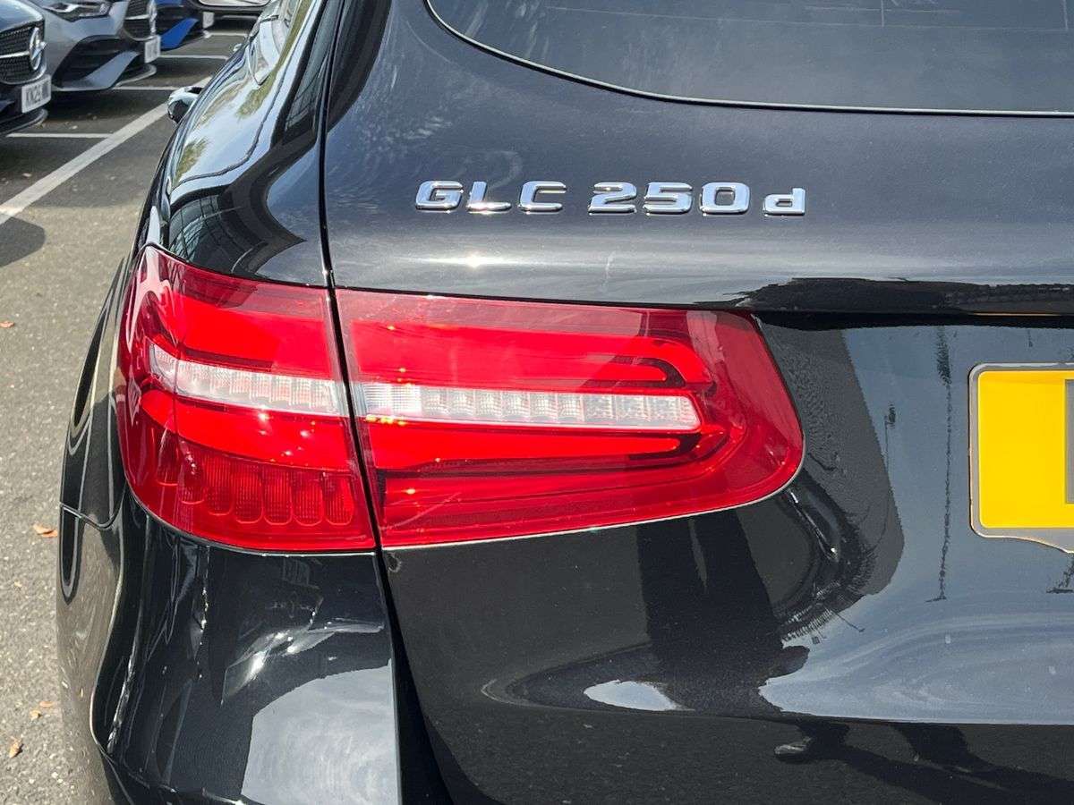 Used Mercedes-Benz GLC 2019 for sale - 78192117: Photo 36