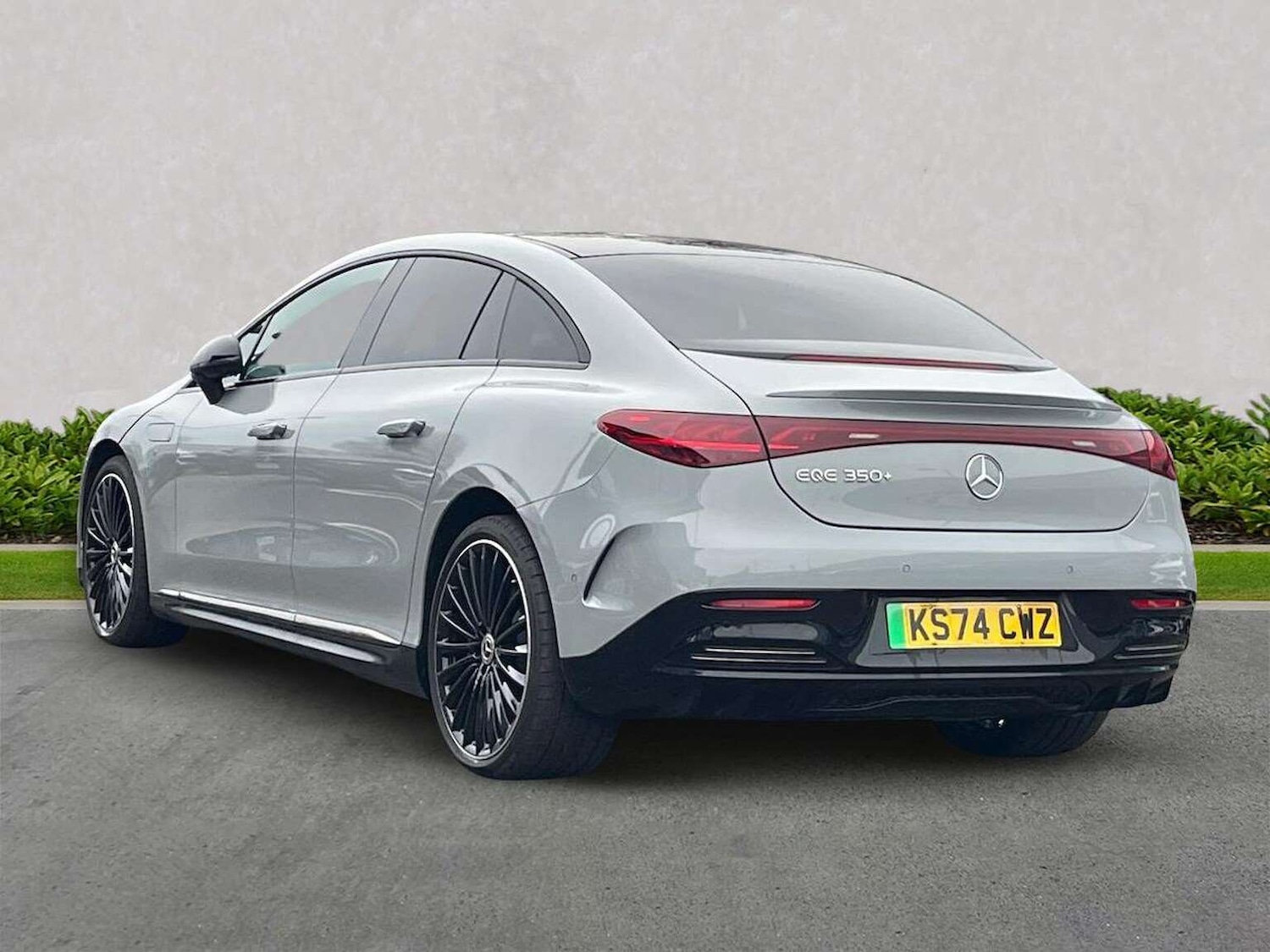 Used Mercedes-Benz EQA 2024 for sale - 77568680: Photo 2