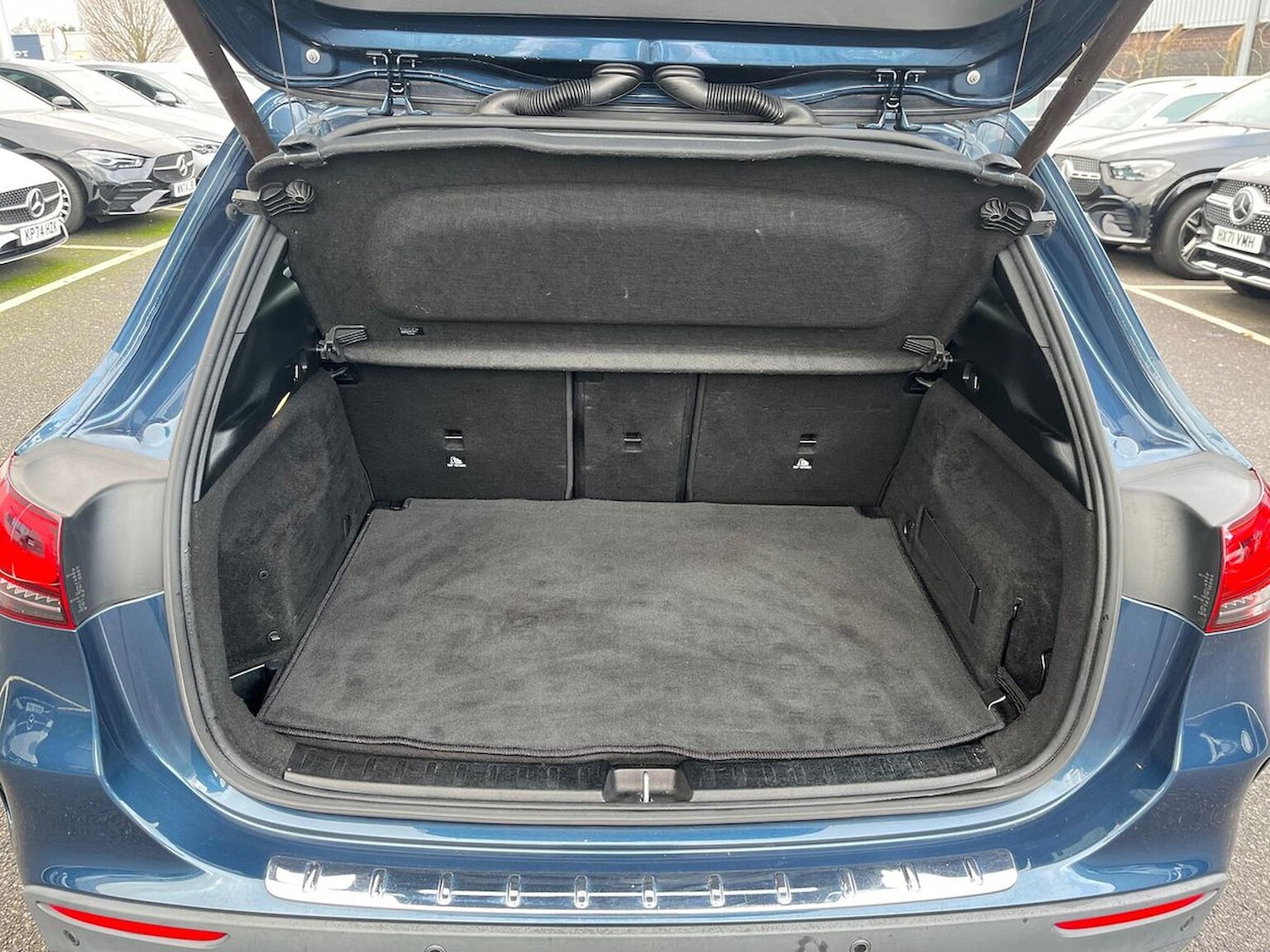 Used Mercedes-Benz GLA 2020 for sale - 76911209: Photo 17