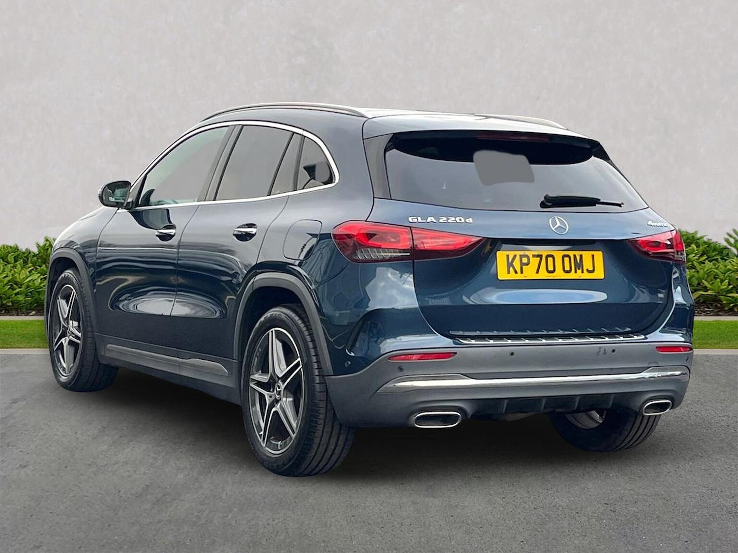 Used Mercedes-Benz GLA 2020 for sale - 76911209: Photo 2