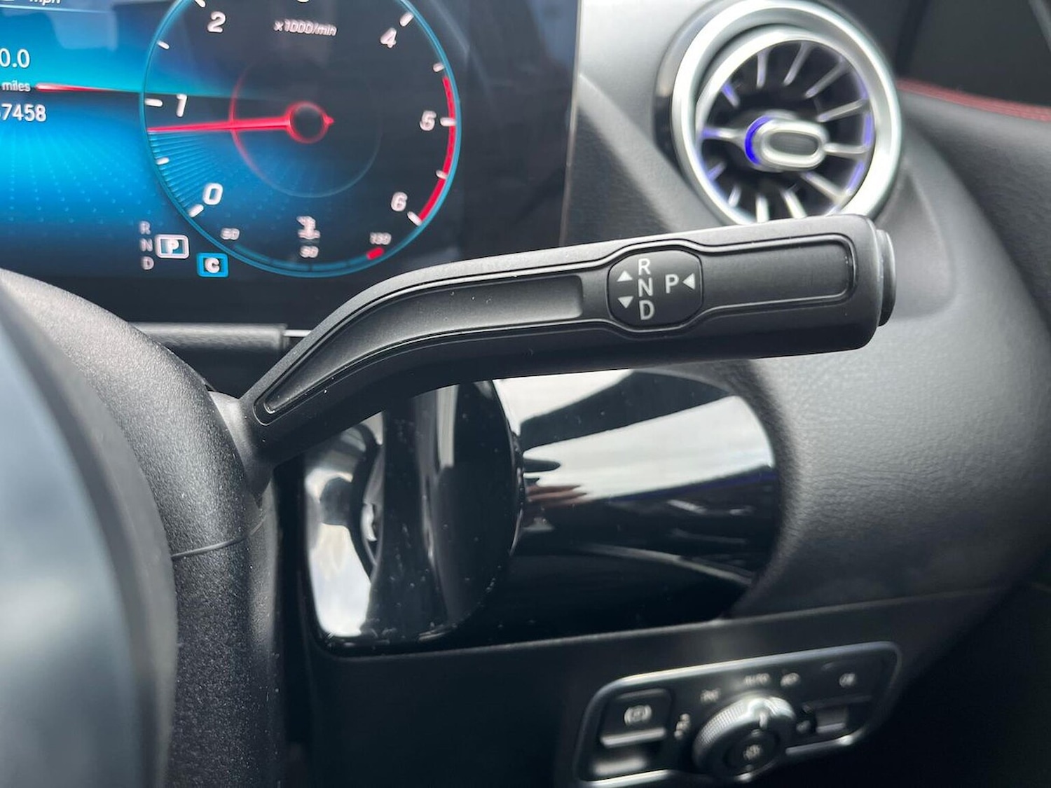 Used Mercedes-Benz GLA 2020 for sale - 76911209: Photo 29