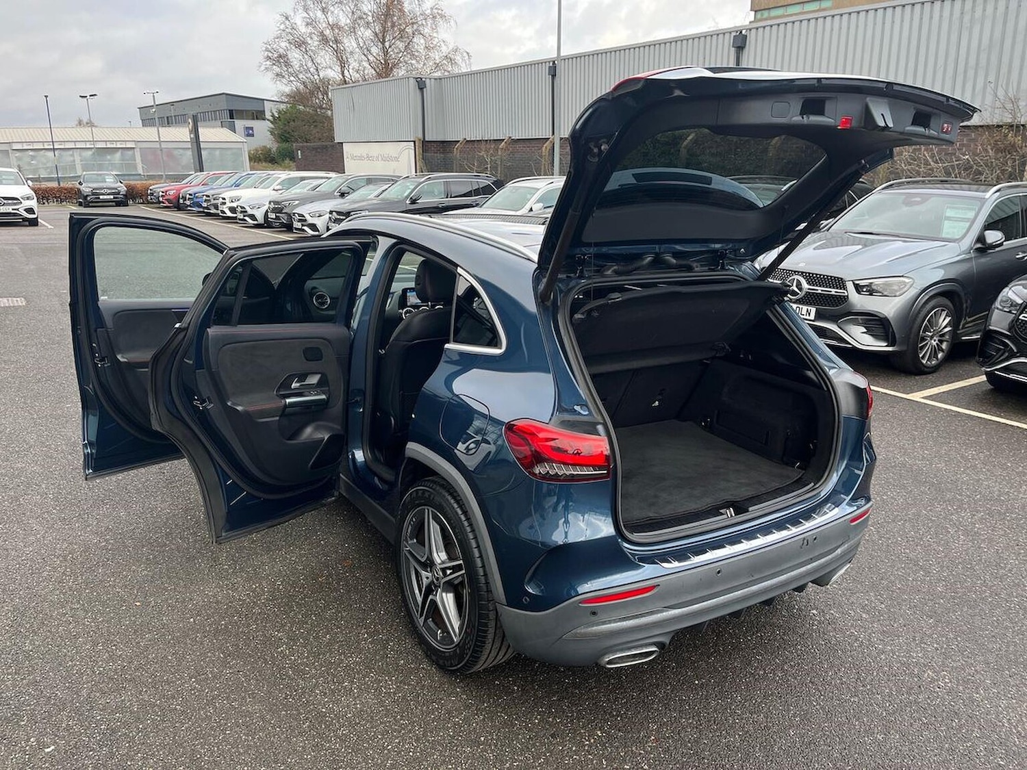 Used Mercedes-Benz GLA 2020 for sale - 76911209: Photo 40