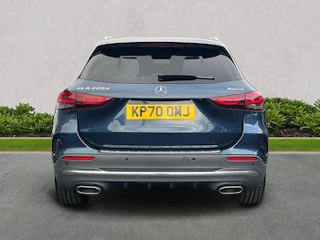 Used Mercedes-Benz GLA 2020 for sale - 76911209: Photo