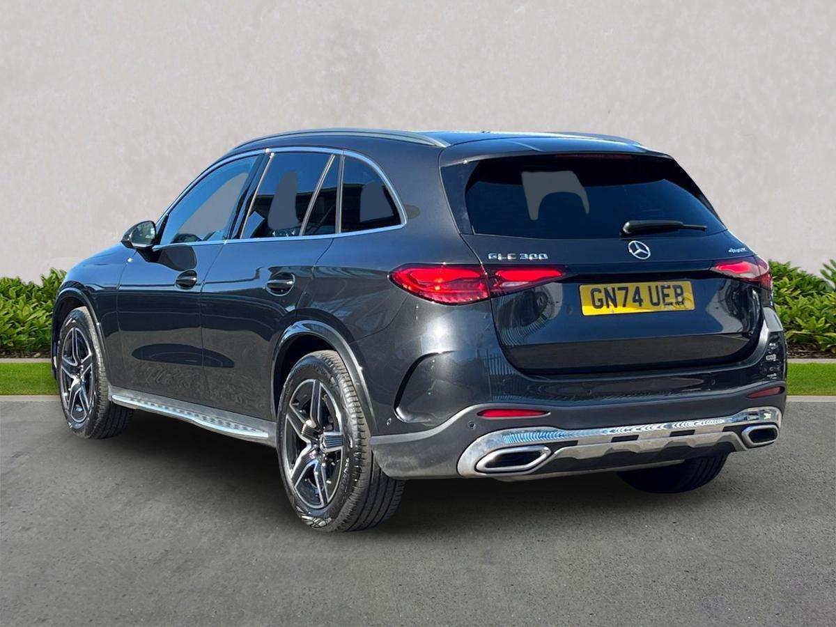 Used Mercedes-Benz GLC 2024 for sale - 78192044: Photo 2