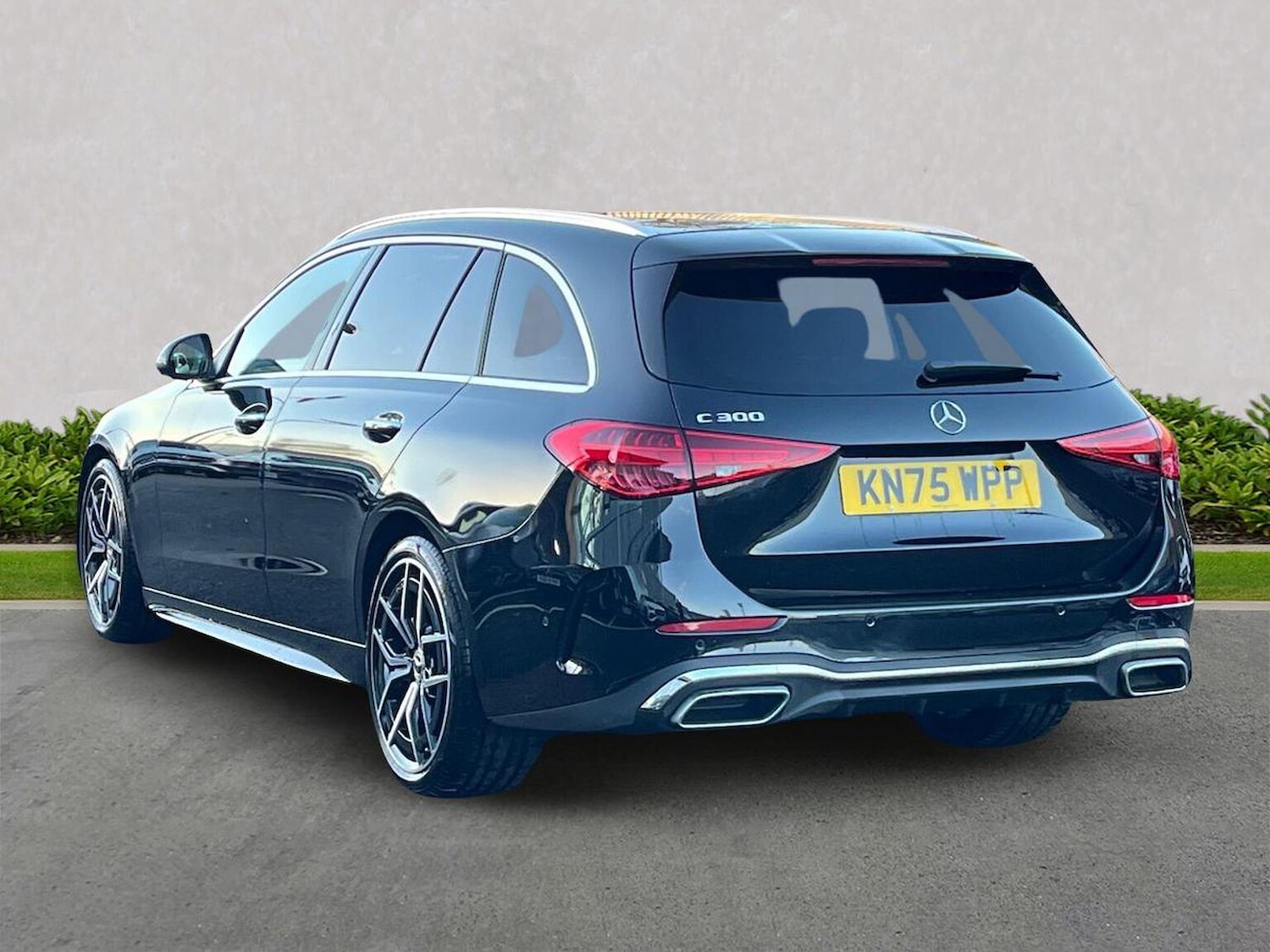 Used Mercedes-Benz C Class 2025 for sale - 77034650: Photo 2