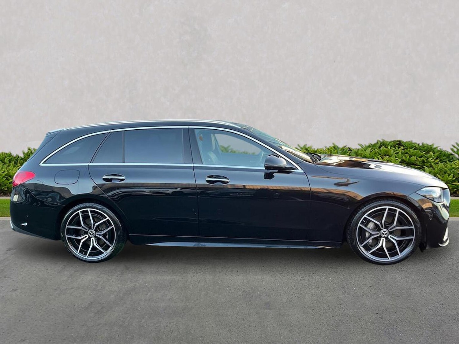 Used Mercedes-Benz C Class 2025 for sale - 77034650: Photo 5