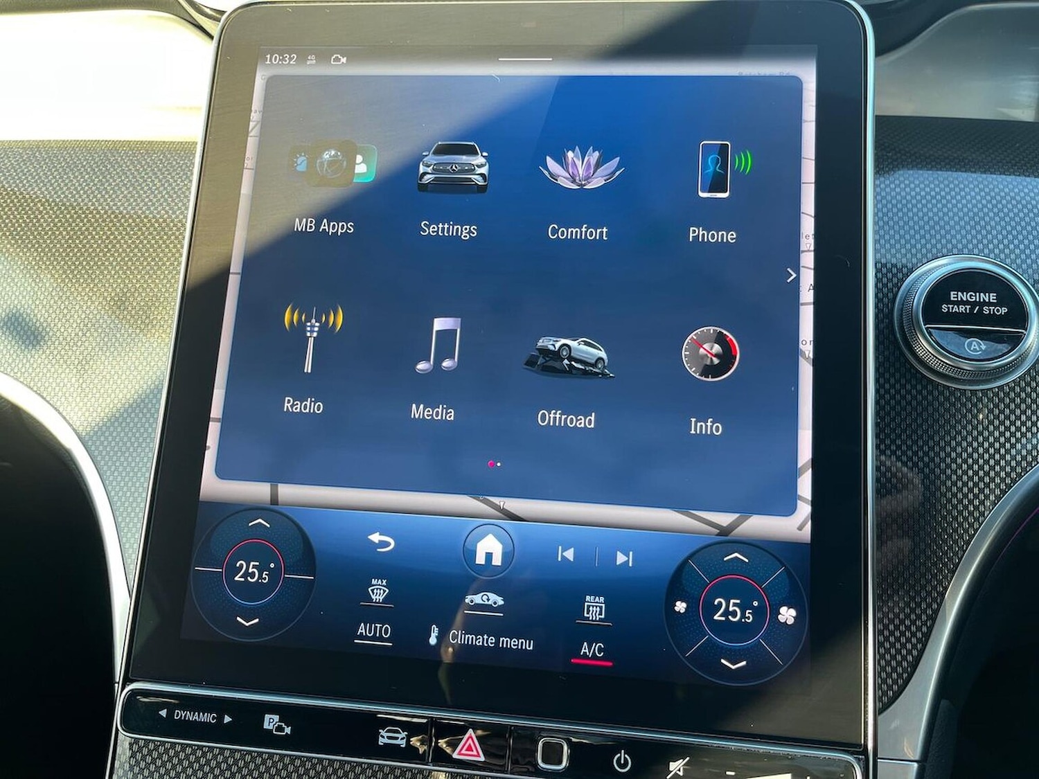 Used Mercedes-Benz GLC 2023 for sale - 76763479: Photo 11