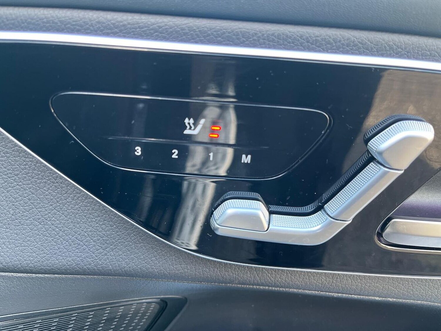 Used Mercedes-Benz GLC 2023 for sale - 76763479: Photo 30