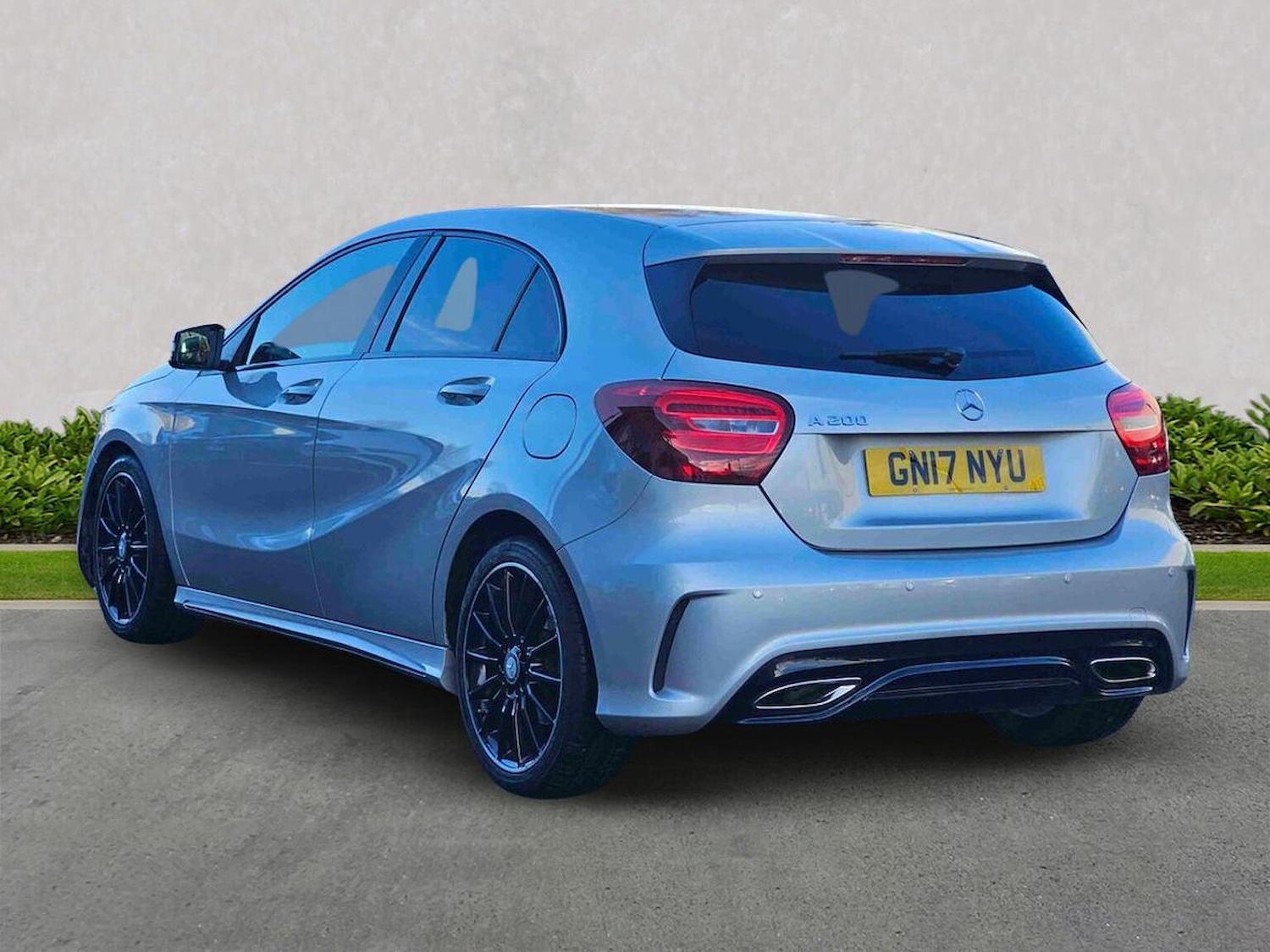 Used Mercedes-Benz A-Class 2017 for sale - 76832019: Photo 2