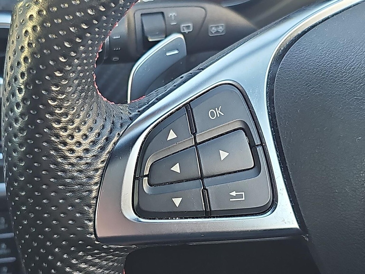 Used Mercedes-Benz A-Class 2017 for sale - 76832019: Photo 26