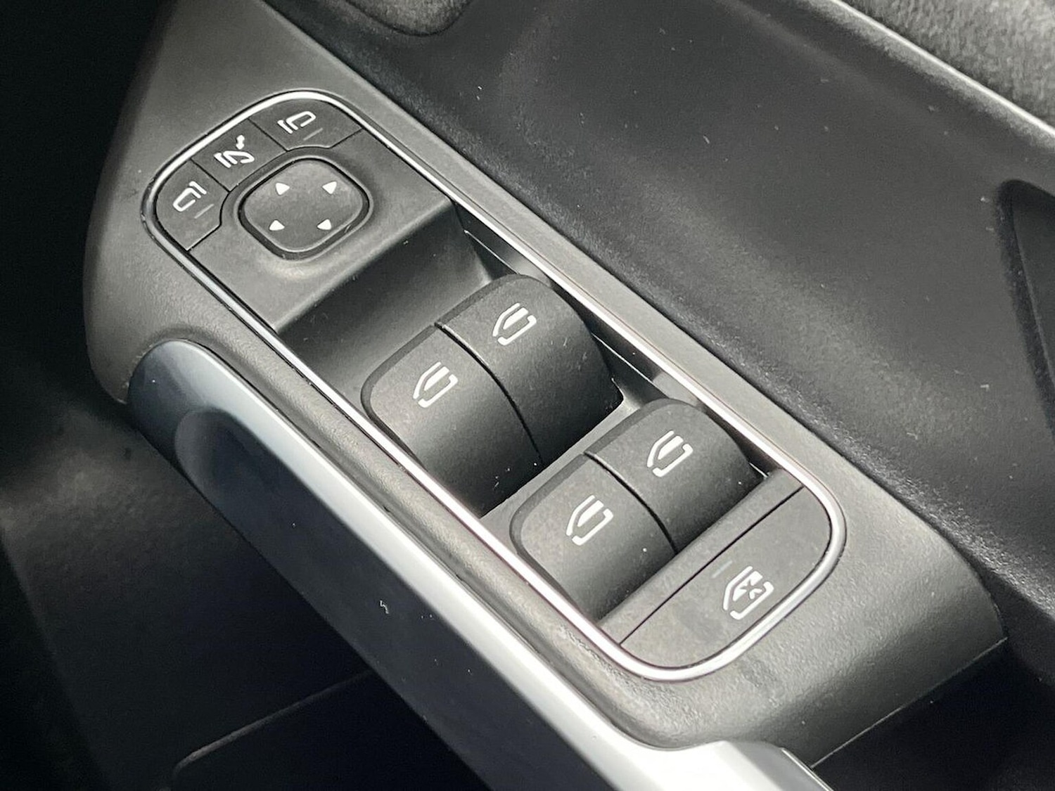 Used Mercedes-Benz GLB 2023 for sale - 76129036: Photo 21