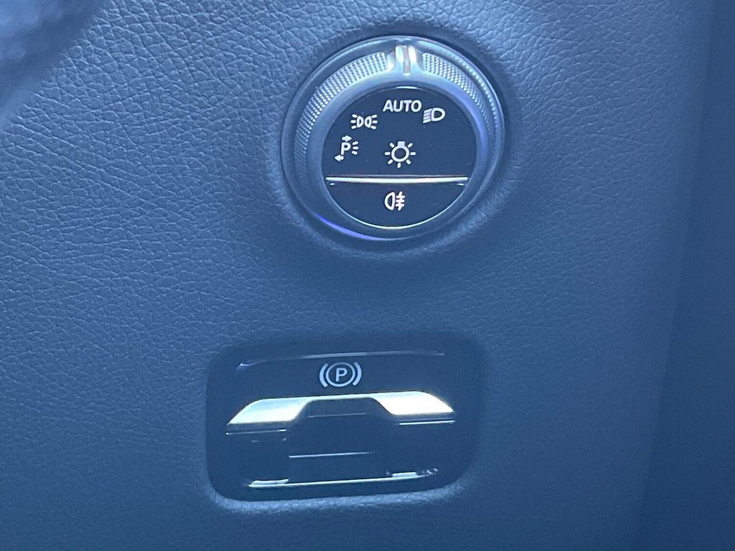 Used Mercedes-Benz GLC 2024 for sale - 76577214: Photo 22