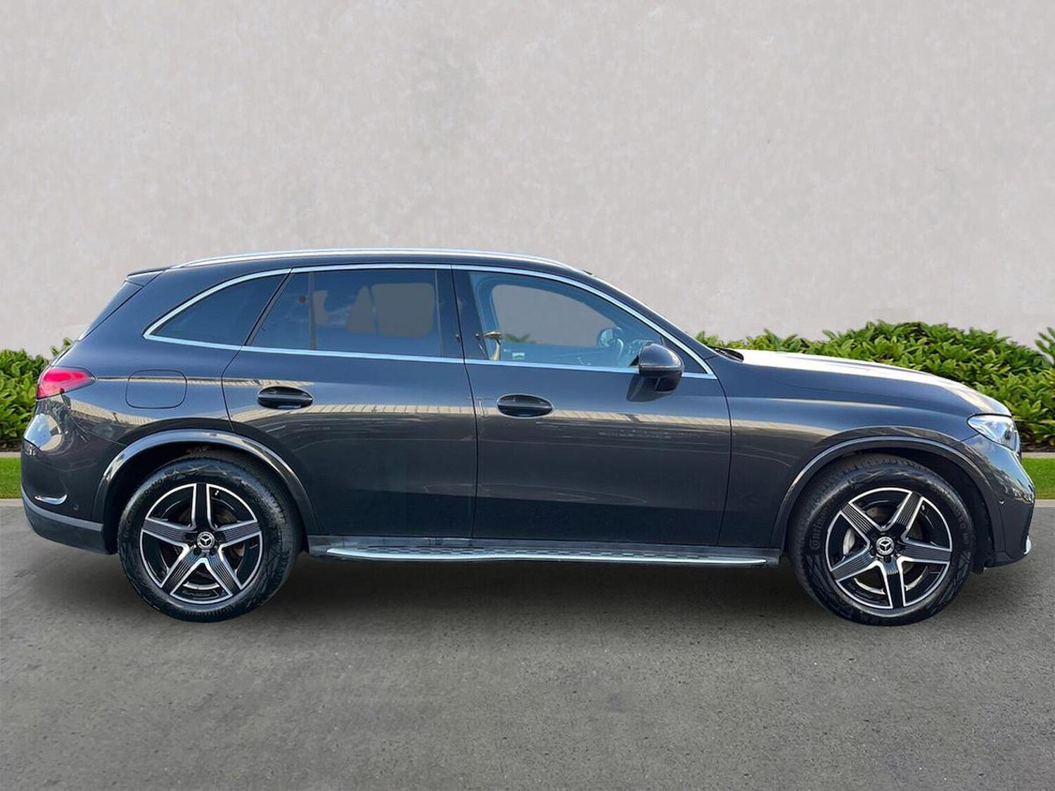 Used Mercedes-Benz GLC 2024 for sale - 76577214: Photo 3