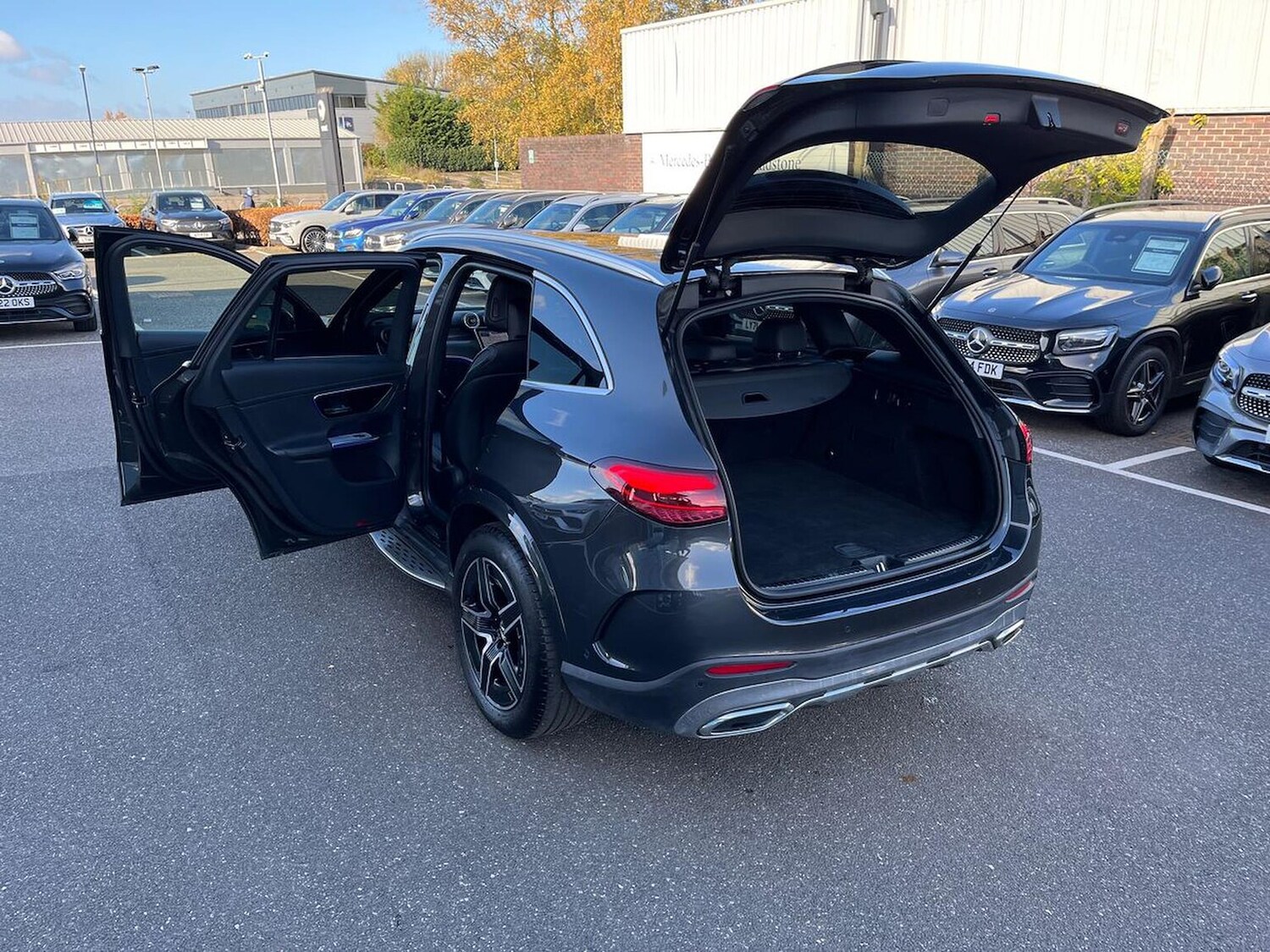 Used Mercedes-Benz GLC 2024 for sale - 76577214: Photo 40