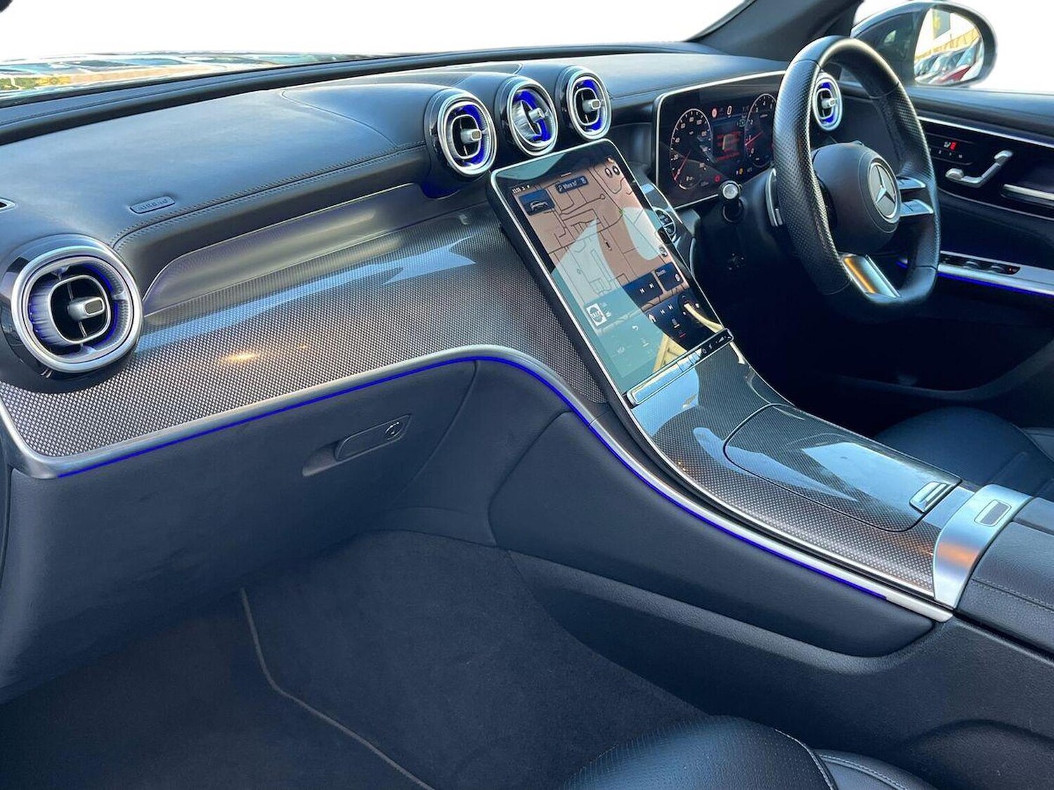 Used Mercedes-Benz GLC 2024 for sale - 76577214: Photo 7