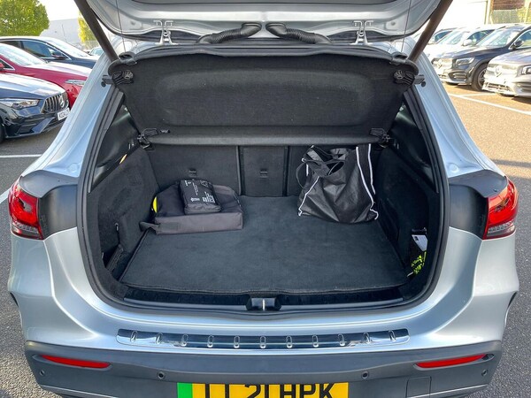 Used Mercedes-Benz EQA 2021 for sale - 76231687: Photo 17