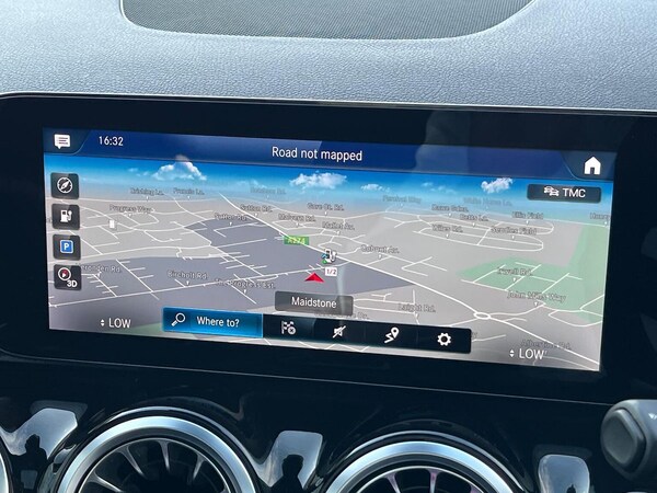 Used Mercedes-Benz EQA 2021 for sale - 76231687: Photo 24
