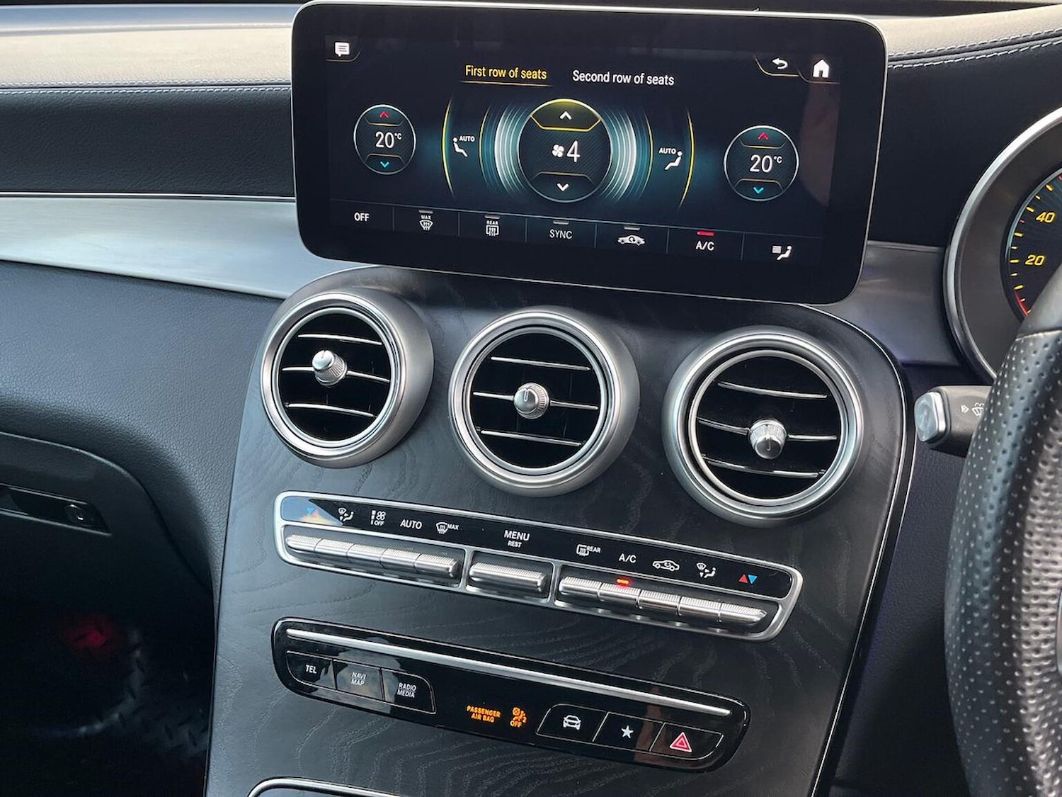 Used Mercedes-Benz GLC 2022 for sale - 76396919: Photo 13