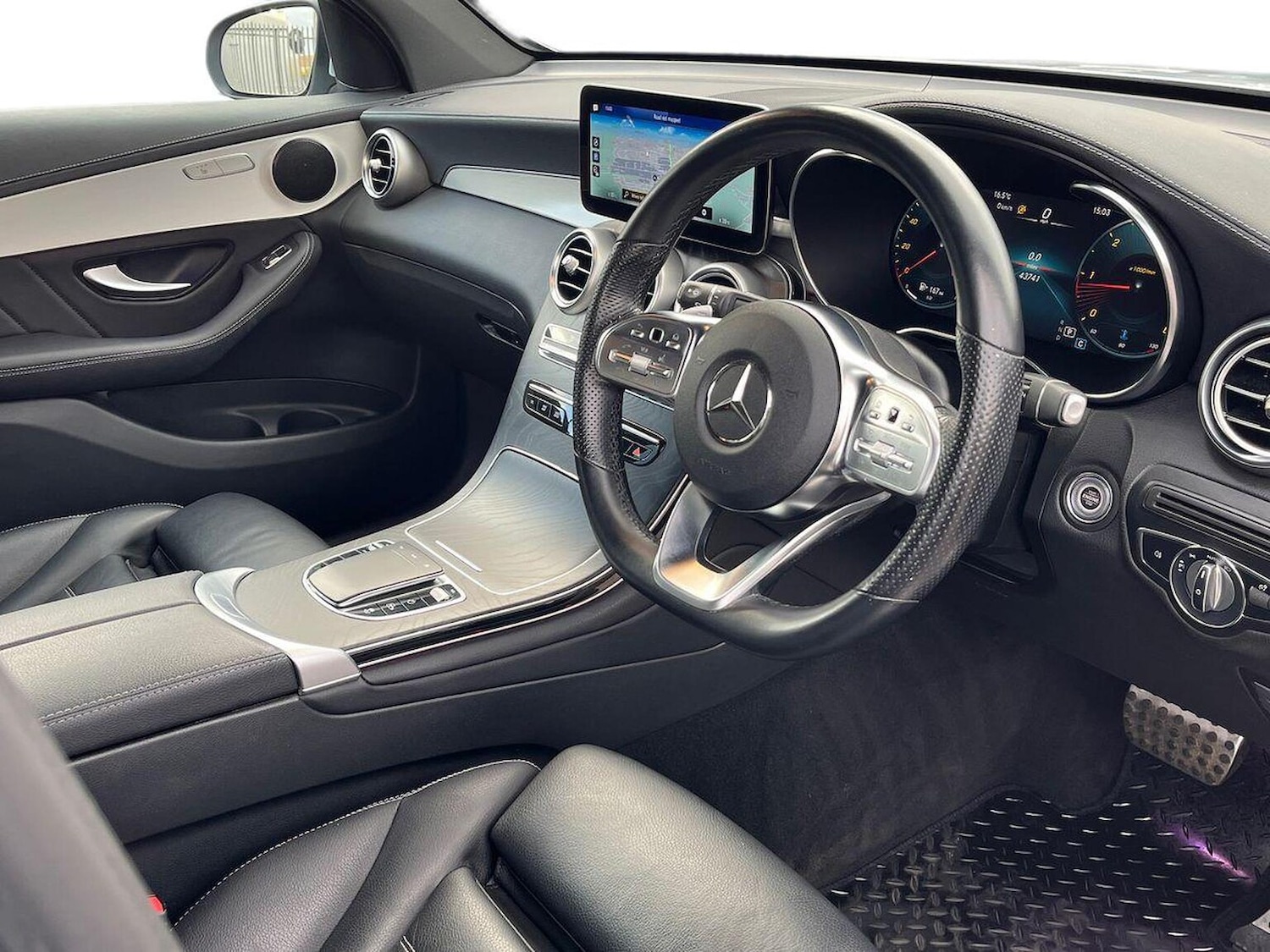 Used Mercedes-Benz GLC 2022 for sale - 76396919: Photo 16