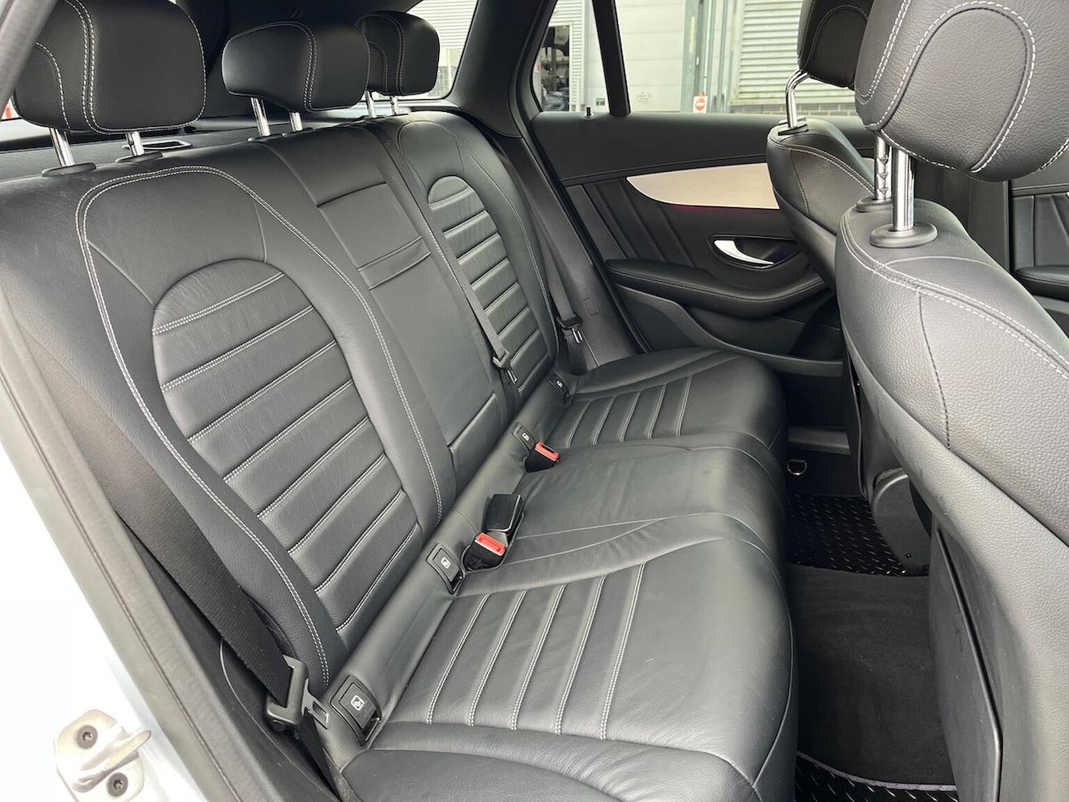 Used Mercedes-Benz GLC 2022 for sale - 76396919: Photo 17