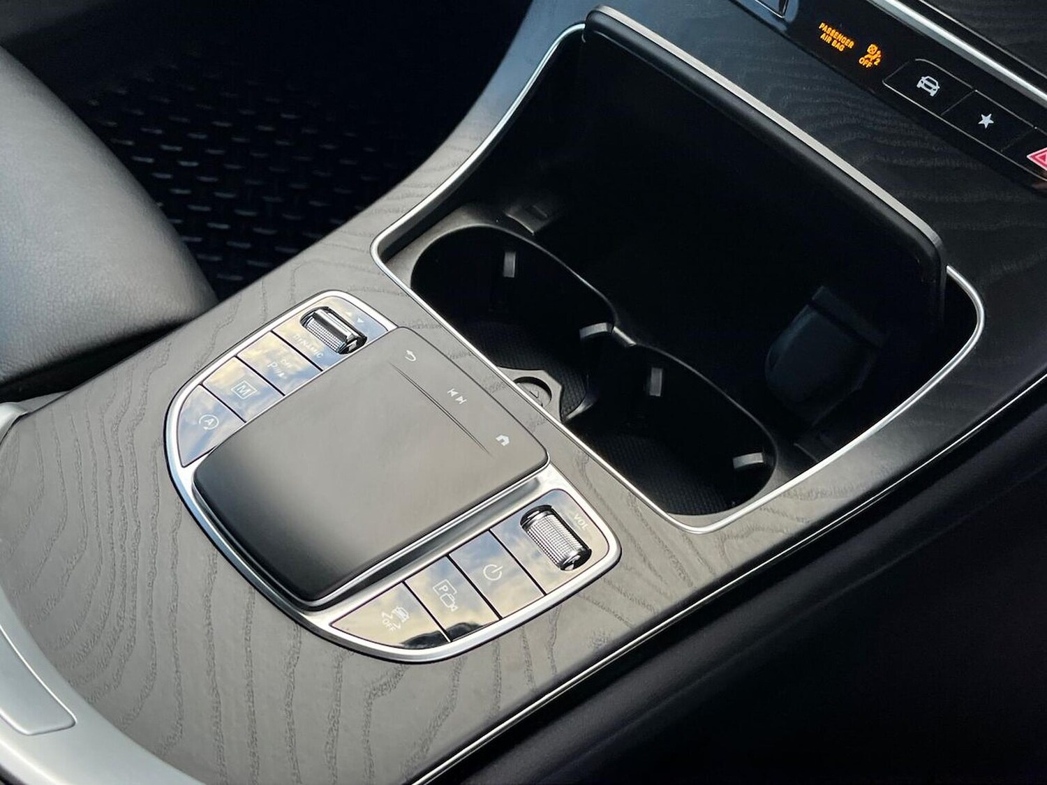 Used Mercedes-Benz GLC 2022 for sale - 76396919: Photo 33