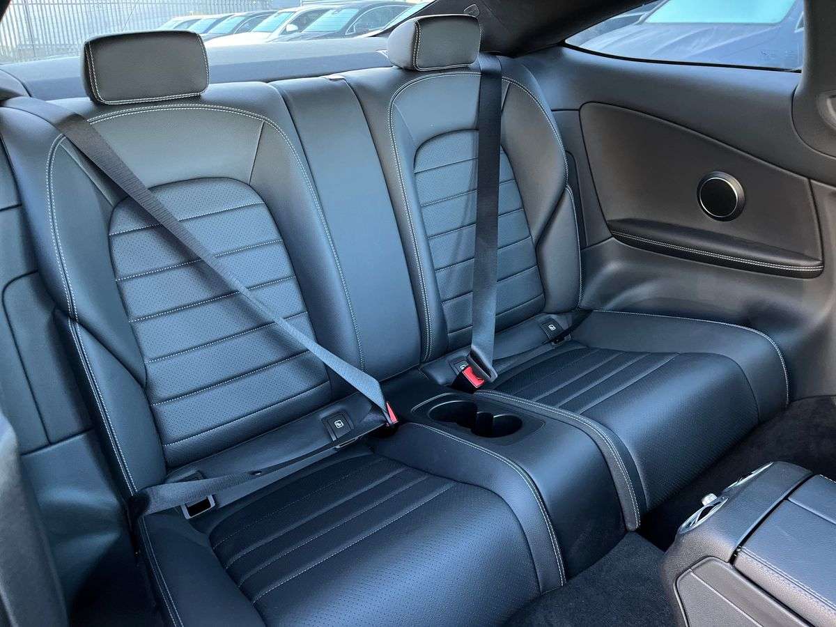 Used Mercedes-Benz C Class 2018 for sale - 77639325: Photo 16