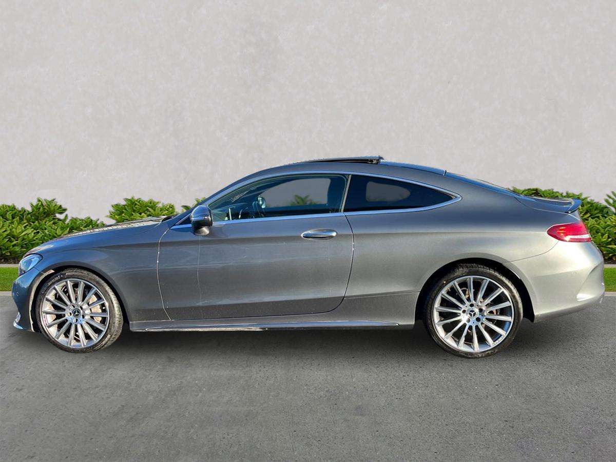 Used Mercedes-Benz C Class 2018 for sale - 77639325: Photo 19