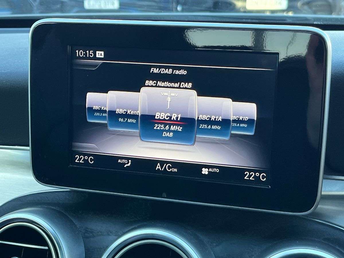 Used Mercedes-Benz C Class 2018 for sale - 77639325: Photo 25