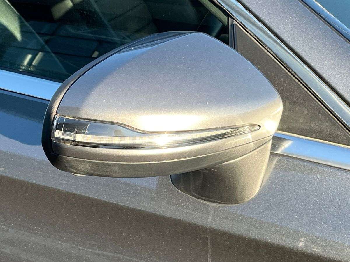 Used Mercedes-Benz C Class 2018 for sale - 77639325: Photo 38