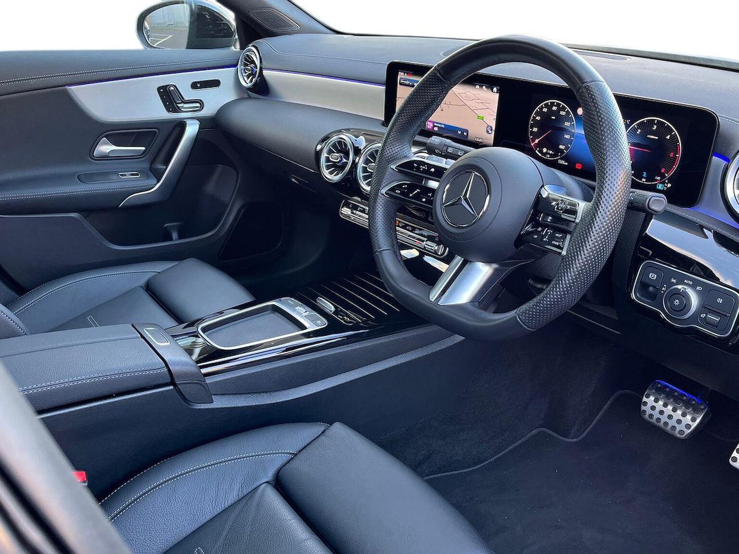 Used Mercedes-Benz CLA 2024 for sale - 76577220: Photo 15