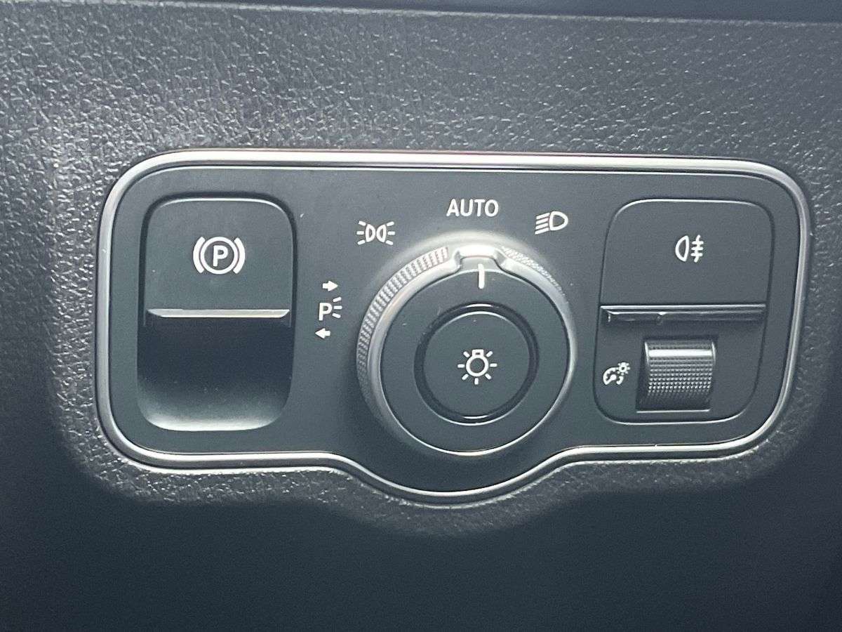 Used Mercedes-Benz GLB 2022 for sale - 77973916: Photo 22