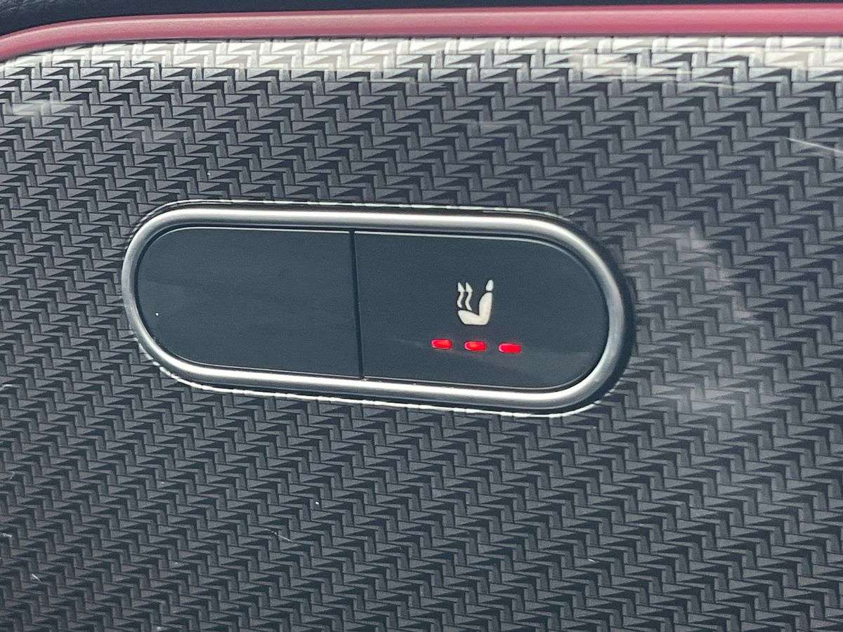 Used Mercedes-Benz GLB 2022 for sale - 77973916: Photo 30