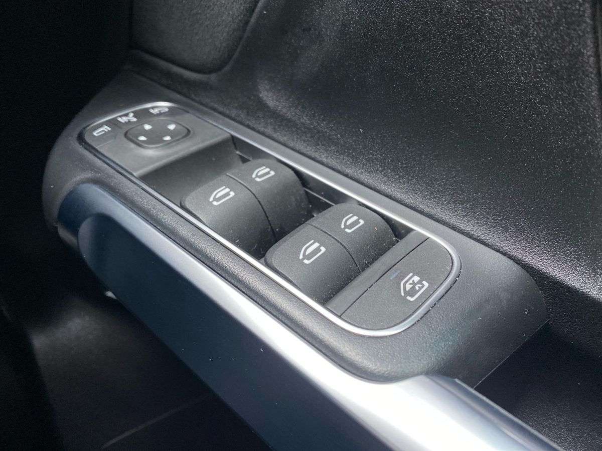 Used Mercedes-Benz GLB 2024 for sale - 77845286: Photo 21