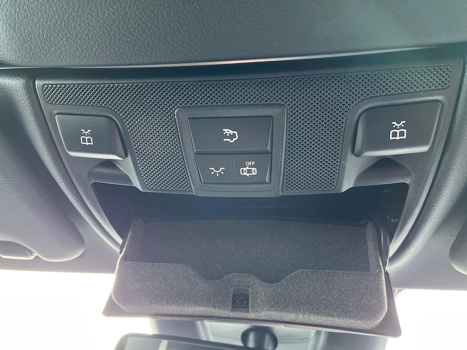 Used Mercedes-Benz E Class 2020 for sale - 76627944: Photo 14