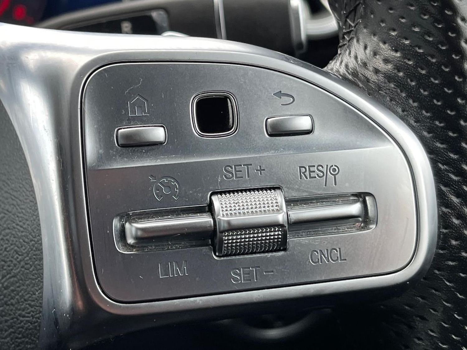 Used Mercedes-Benz E Class 2020 for sale - 76627944: Photo 27