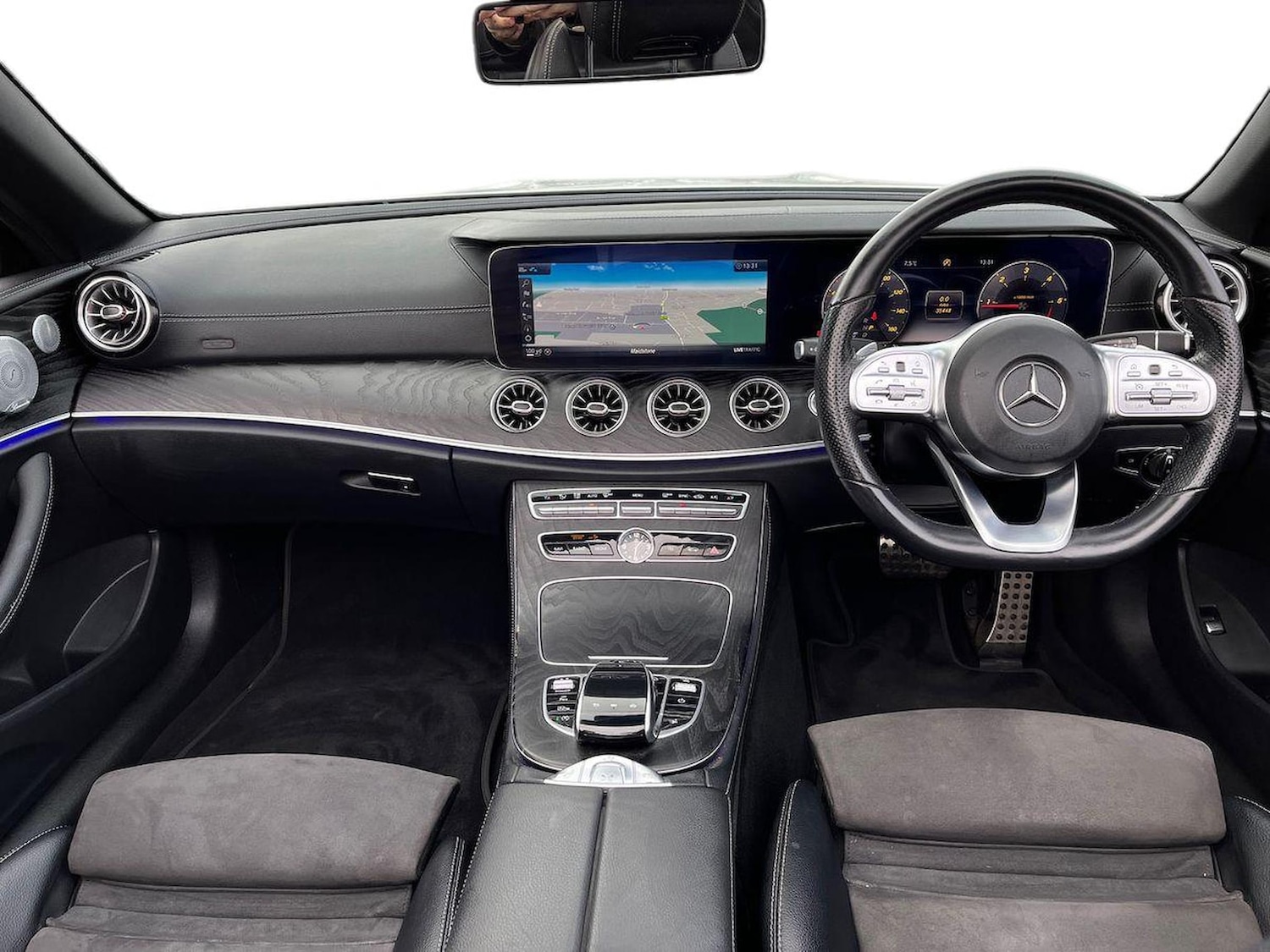 Used Mercedes-Benz E Class 2020 for sale - 76627944: Photo 8