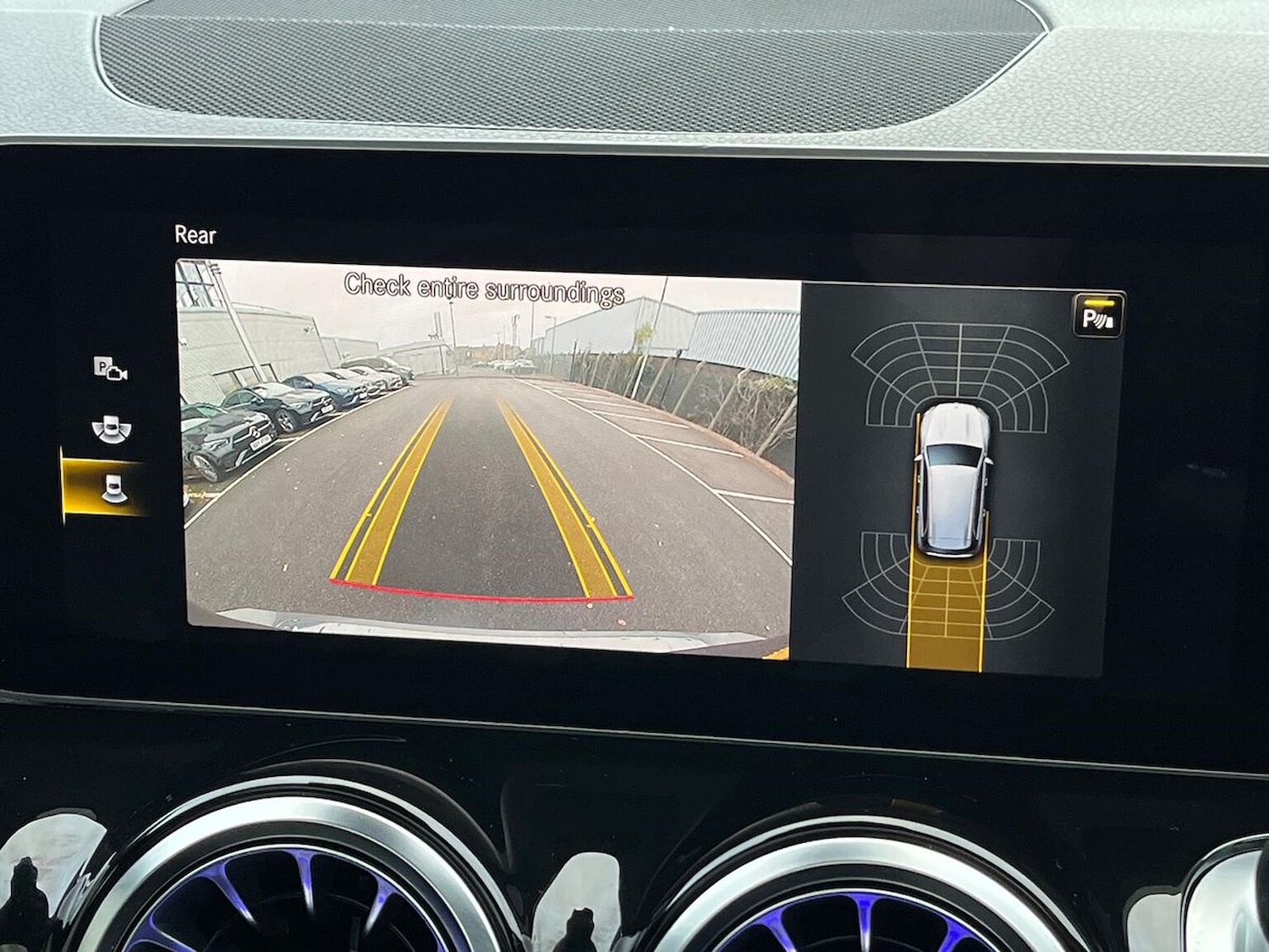 Used Mercedes-Benz GLB 2022 for sale - 76455180: Photo 23