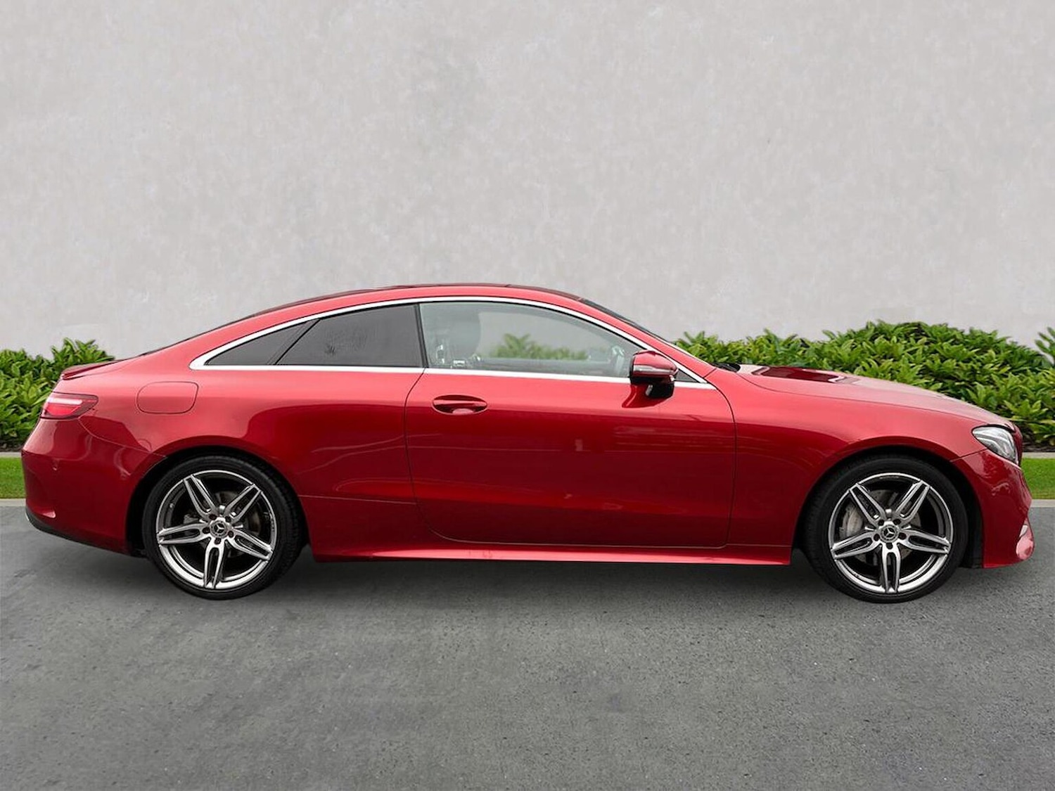 Used Mercedes-Benz E Class 2019 for sale - 76504918: Photo 3