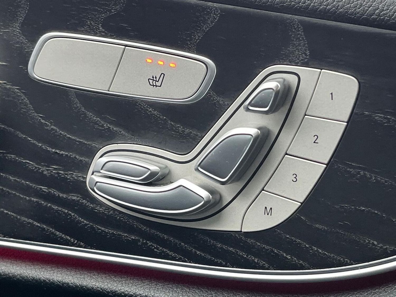 Used Mercedes-Benz E Class 2019 for sale - 76504918: Photo 30