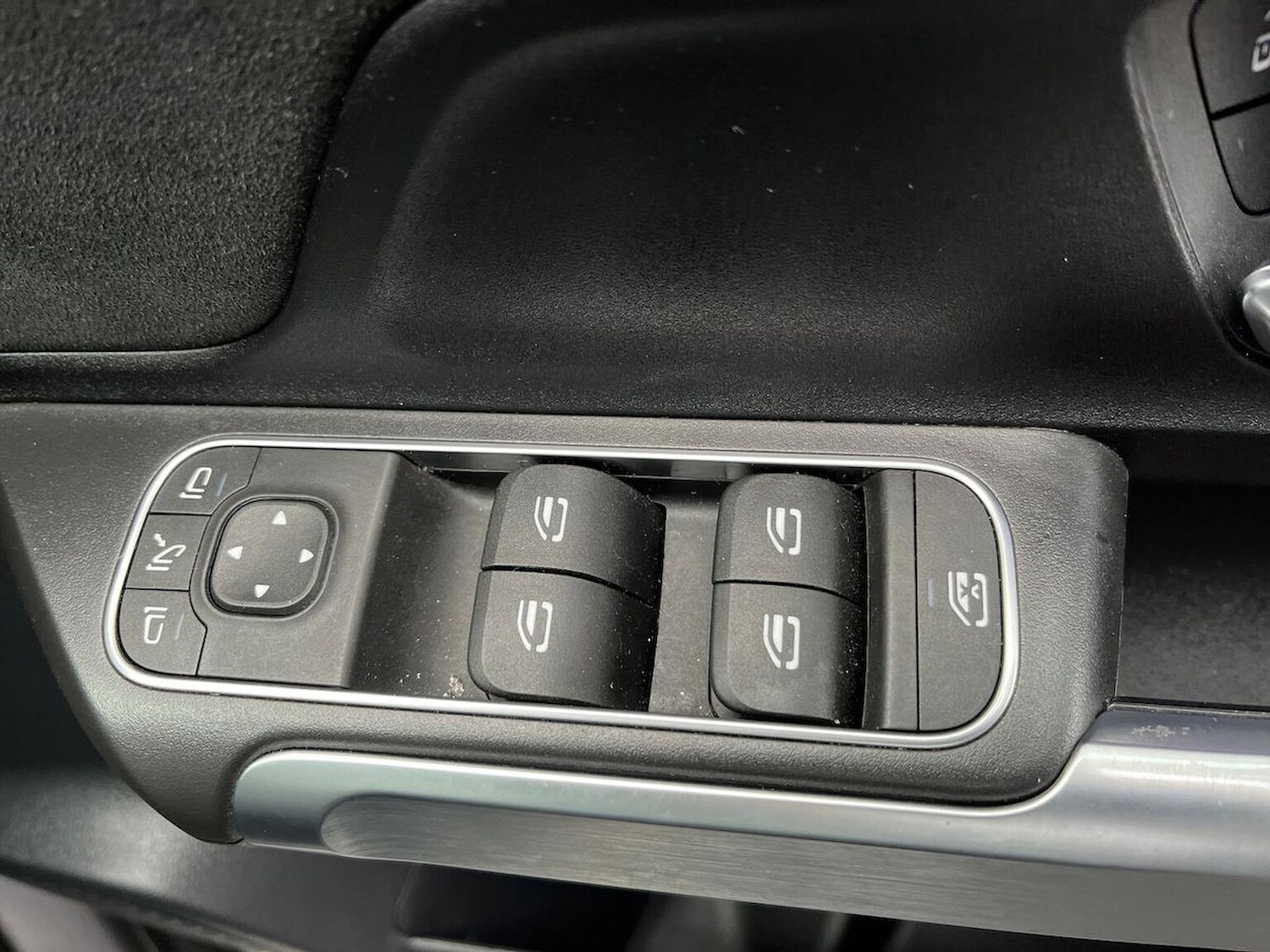 Used Mercedes-Benz GLB 2024 for sale - 76353611: Photo 21