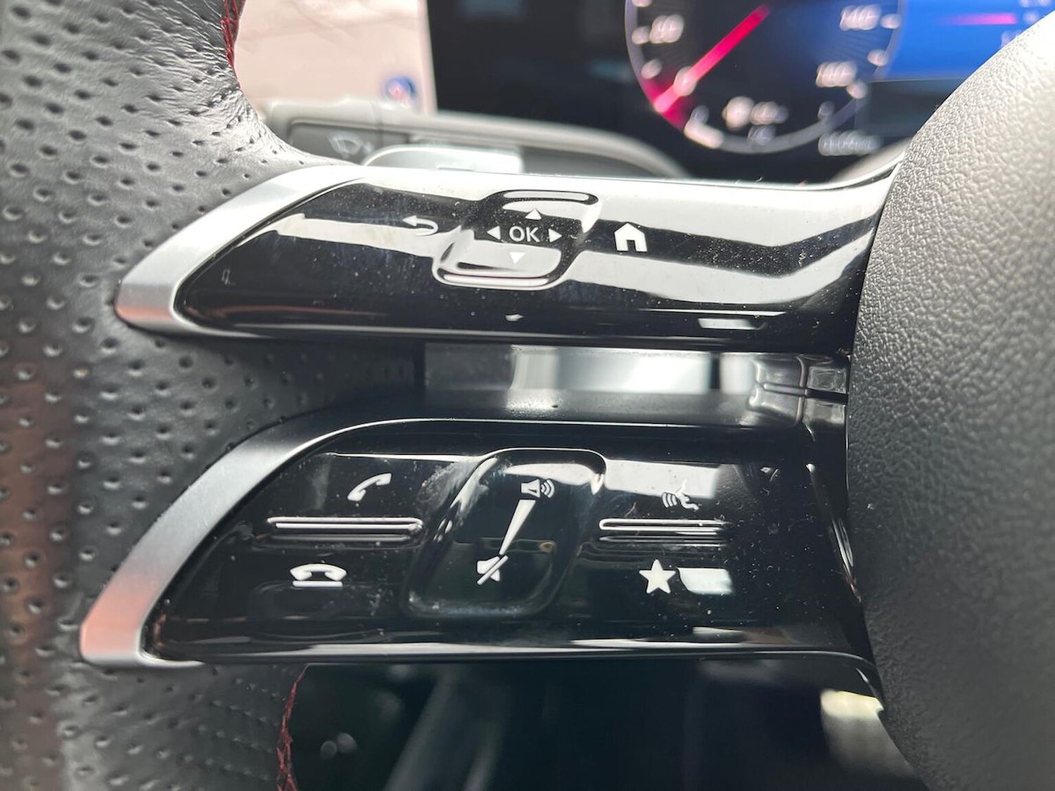 Used Mercedes-Benz GLB 2024 for sale - 76353611: Photo 26