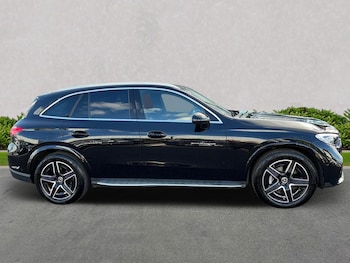 Used Mercedes-Benz GLC 2023 for sale - 76030405: Photo 3