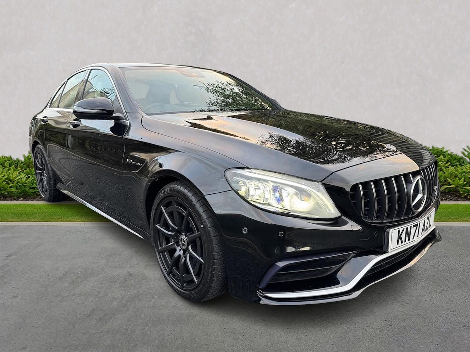 Used Mercedes-Benz C Class 2021 for sale - 76471018: Photo 1